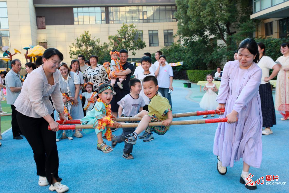赴一场夏日童趣 赴一场温柔陪伴