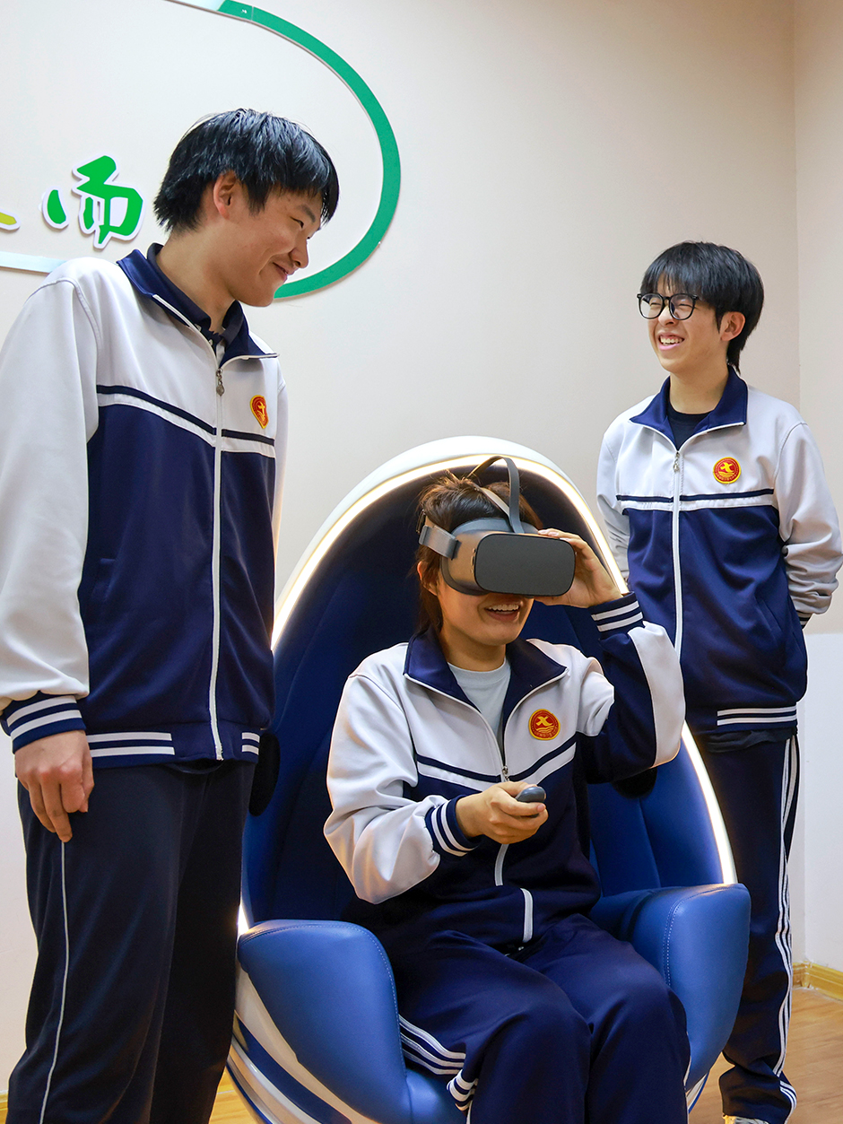 【聚焦高考 逐梦今夏】花式解压快乐迎考 自信奔赴青春之约 【聚焦高考 逐梦今夏】花式解压快乐迎考 自信奔赴青春之约