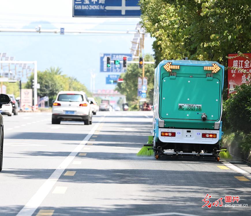 智慧环卫上岗 精治赋能城市 智慧环卫上岗 精治赋能城市