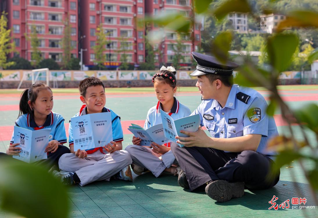 普及网络安全知识 共筑清朗网络空间 普及网络安全知识 共筑清朗网络空间